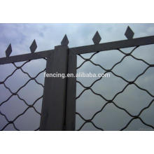 Galvanized Beautiful grid wire meshes or Meg fence, nets for high way protection